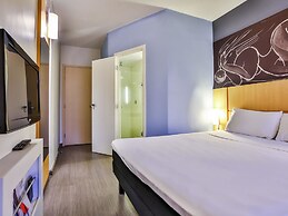 Ibis Goiania