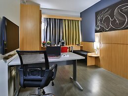 Ibis Goiania
