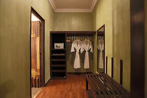 Ajit Bhawan - A Palace Resort