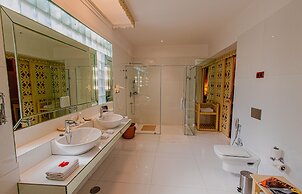 Ajit Bhawan - A Palace Resort