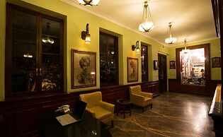 Ajit Bhawan - A Palace Resort