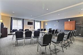Super 8 by Wyndham Quebec City