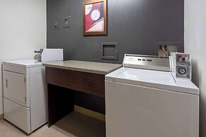 Super 8 by Wyndham Quebec City