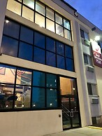 Best Western Plus Brooklyn Bay Hotel