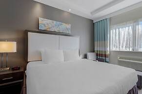 Best Western Plus Brooklyn Bay Hotel