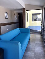 Best Western Plus Brooklyn Bay Hotel