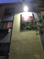 Best Western Plus Brooklyn Bay Hotel