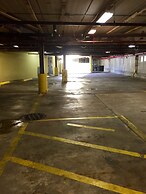 Best Western Plus Brooklyn Bay Hotel