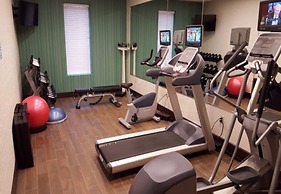 Holiday Inn Express Hotel & Suites Quincy I-10 by IHG