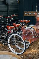 Noon Lodge at Mallard Bay