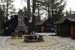 Noon Lodge at Mallard Bay