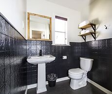 Noon Lodge at Mallard Bay