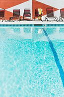 Noon Lodge at Mallard Bay