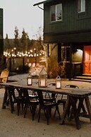 Noon Lodge at Mallard Bay