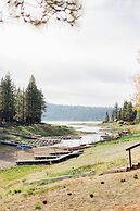 Noon Lodge at Mallard Bay