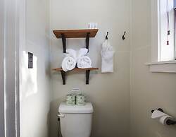 Noon Lodge at Mallard Bay