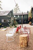 Noon Lodge at Mallard Bay