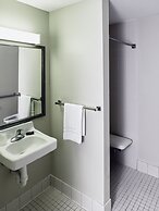 Peaks of Otter Lodge