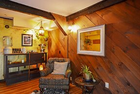 Lotus Mountain Retreat