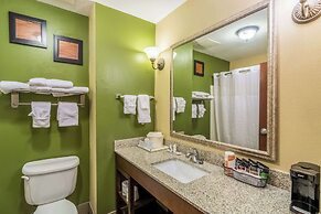 Comfort Inn & Suites Panama City North