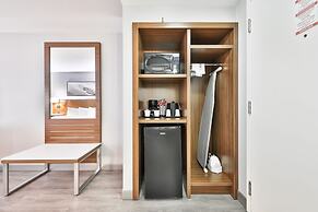 Admiral Inn Mississauga Toronto