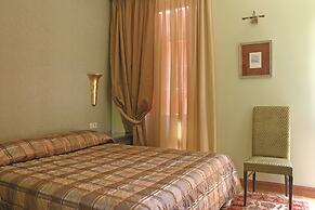 Aetoma Hotel