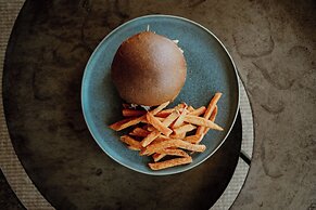 Ser Casasandra Boutique Hotel