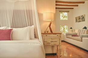 Ser Casasandra Boutique Hotel