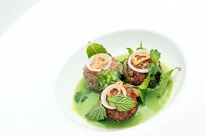 Ser Casasandra Boutique Hotel