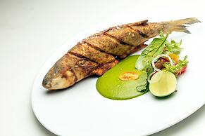 Ser Casasandra Boutique Hotel