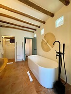 Ser Casasandra Boutique Hotel