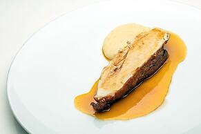 Ser Casasandra Boutique Hotel