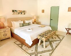 Ser Casasandra Boutique Hotel