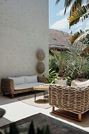 Ser Casasandra Boutique Hotel