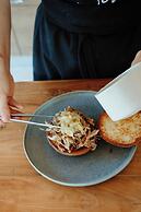 Ser Casasandra Boutique Hotel