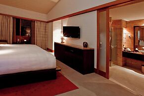 The Westin Sohna Resort & Spa