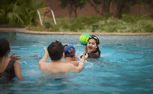 The Westin Sohna Resort & Spa