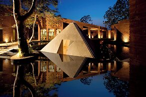 The Westin Sohna Resort & Spa