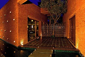The Westin Sohna Resort & Spa