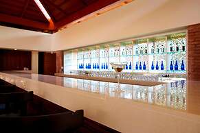 The Westin Sohna Resort & Spa