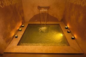 Domaine des Remparts Hotel & Spa