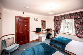 Trivelles Waterhall Country Hotel - Gatwick