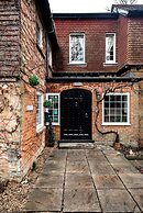 Trivelles Waterhall Country Hotel - Gatwick