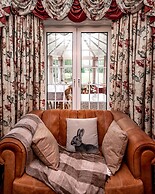 Trivelles Waterhall Country Hotel - Gatwick