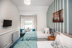 Trivelles Waterhall Country Hotel - Gatwick