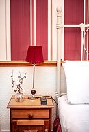 Trivelles Waterhall Country Hotel - Gatwick