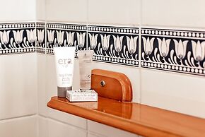 Trivelles Waterhall Country Hotel - Gatwick