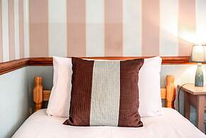 Trivelles Waterhall Country Hotel - Gatwick