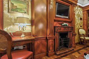 Bellevue Luxury Rooms – San Marco Luxury