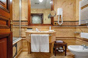 Bellevue Luxury Rooms – San Marco Luxury